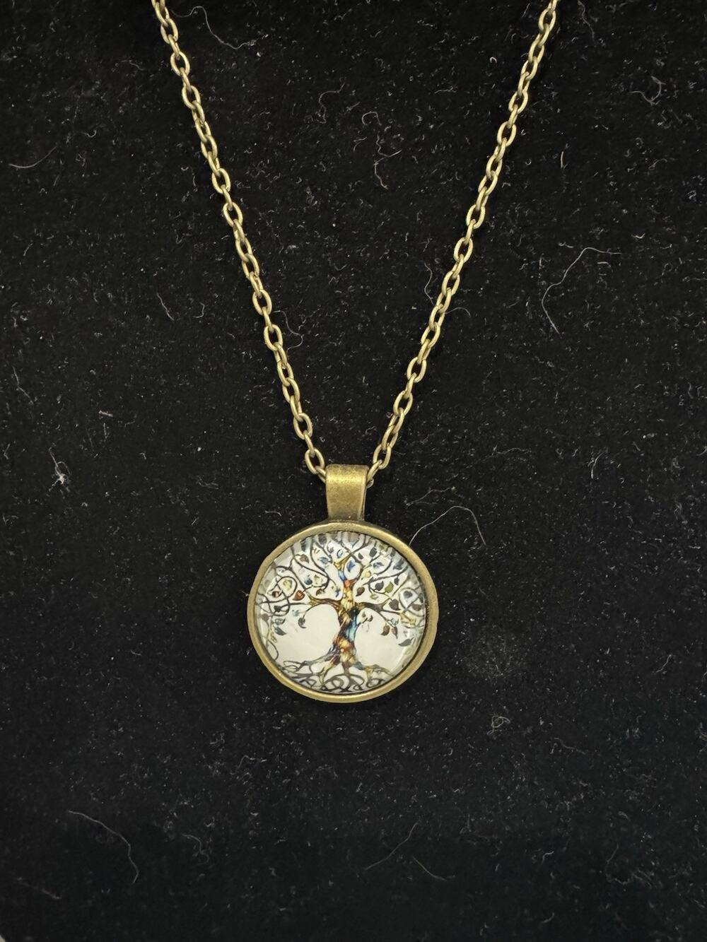 Vintage Style Tree Of Life Necklace Very Cool!
